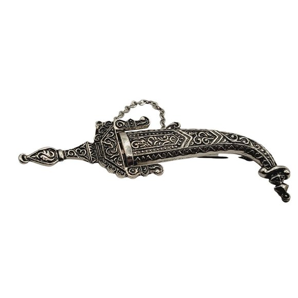 Vintage Older Sword Brooch (A310) - Picture 2 of 3